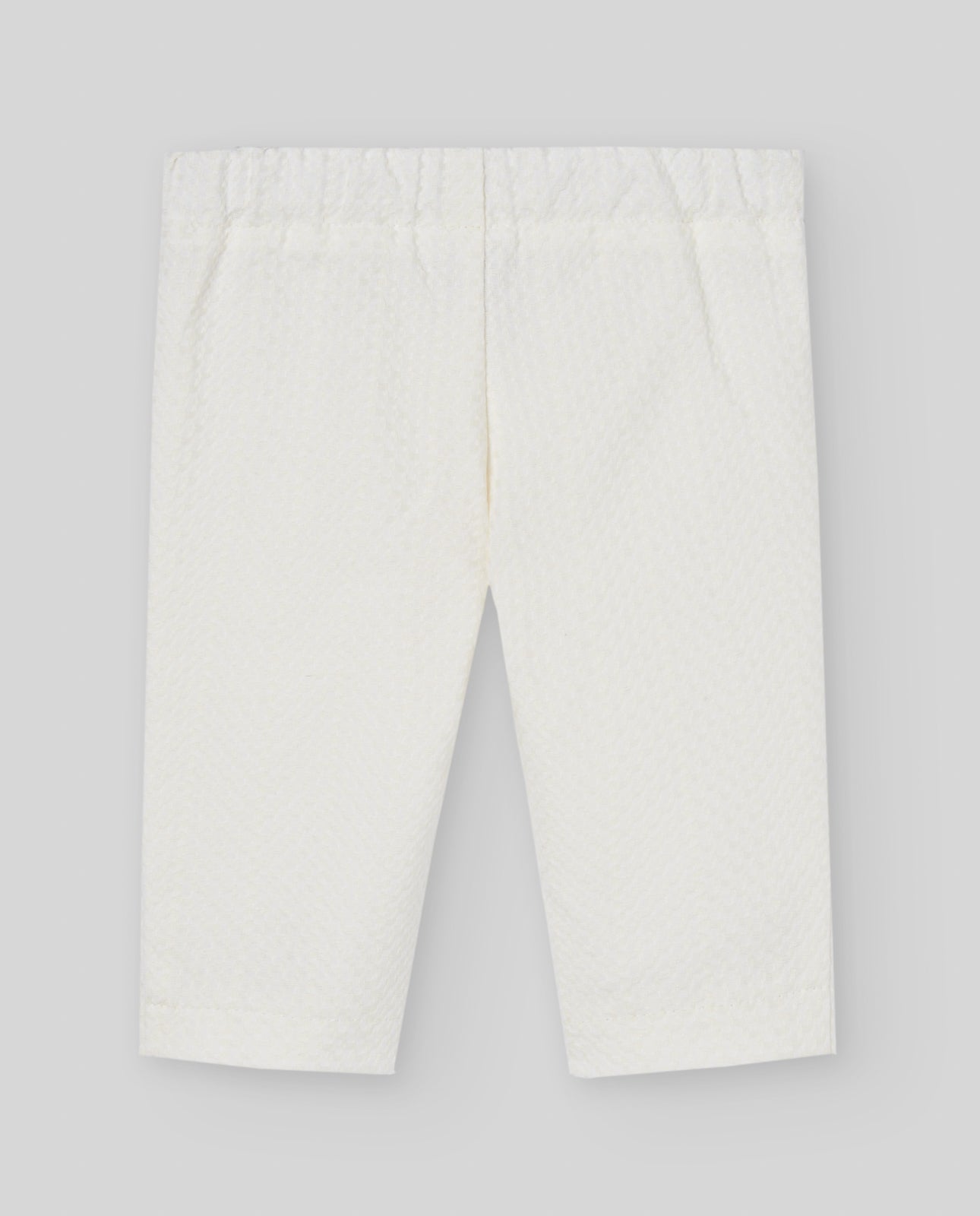 بدلة بيضاء للأولاد من ماركة PAZ RODRIGUEZ