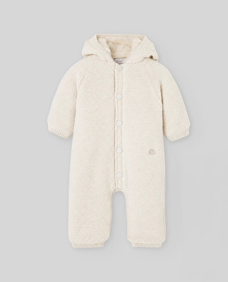 Conjunto FOGAR blanco para invierno para bebé de la marca Paz Rodriguez
