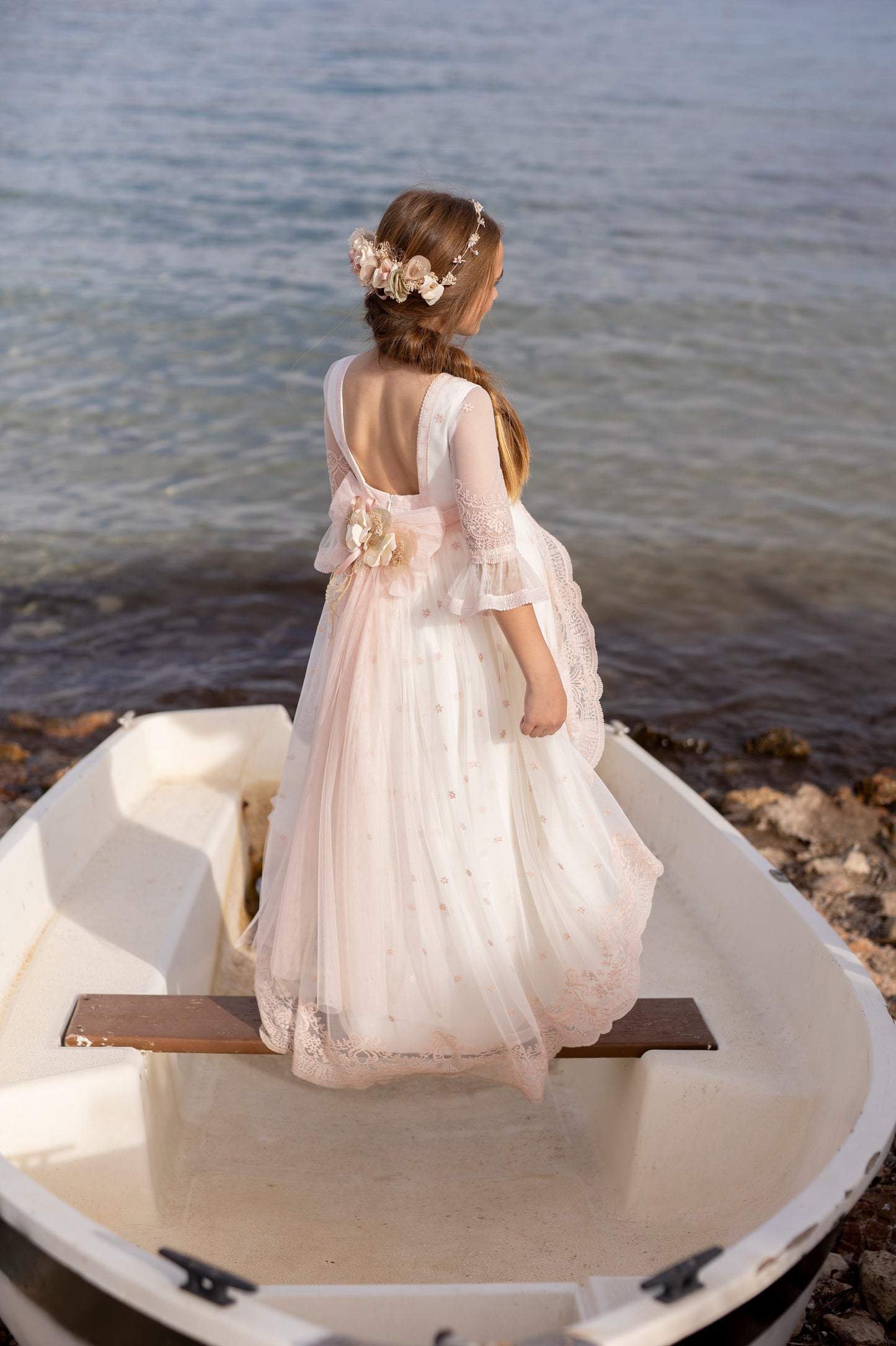 Communion dress model MABEL of the ALHUKA brand.