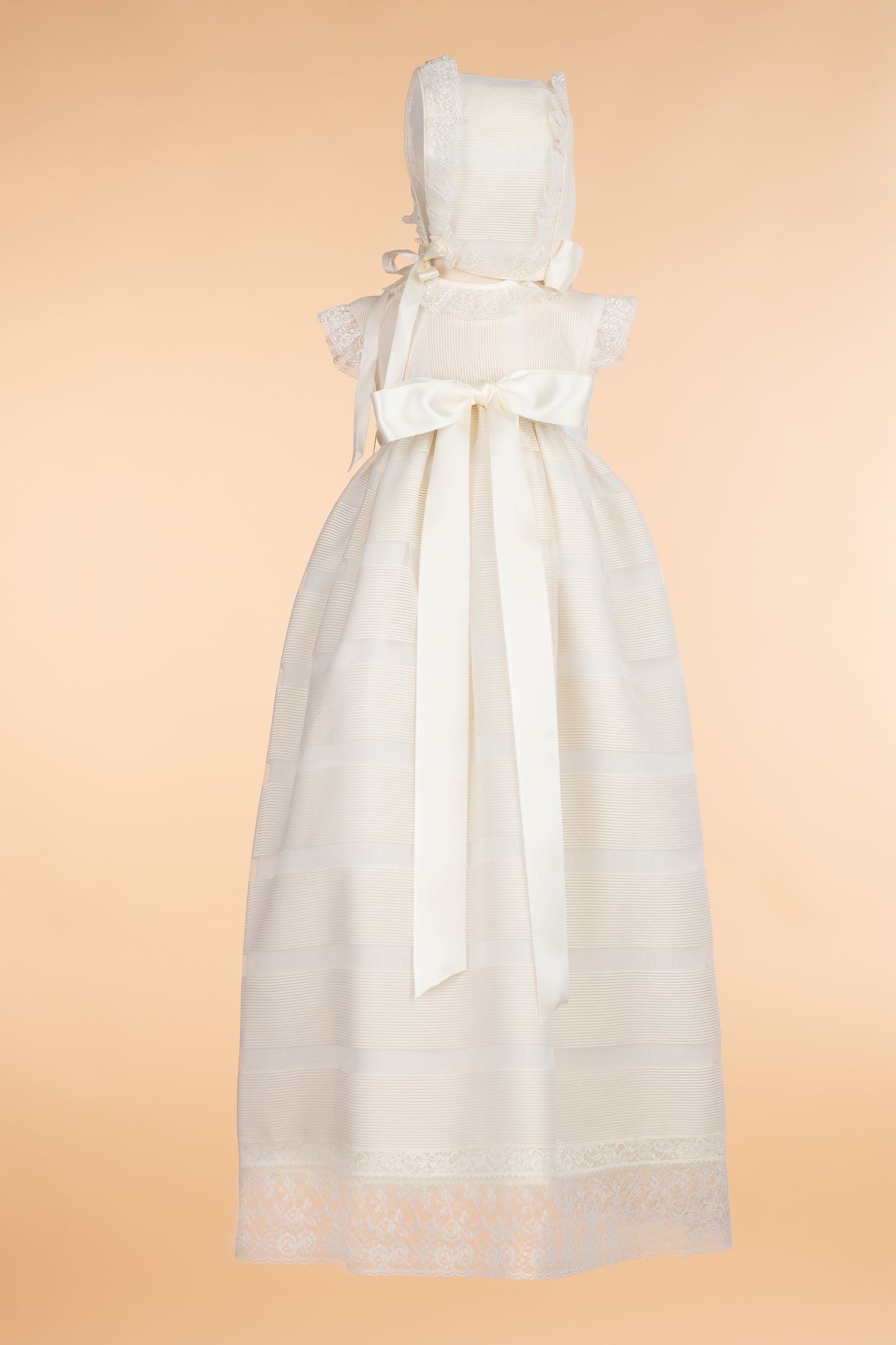 Faldón Raya con gorro de la marca Belan