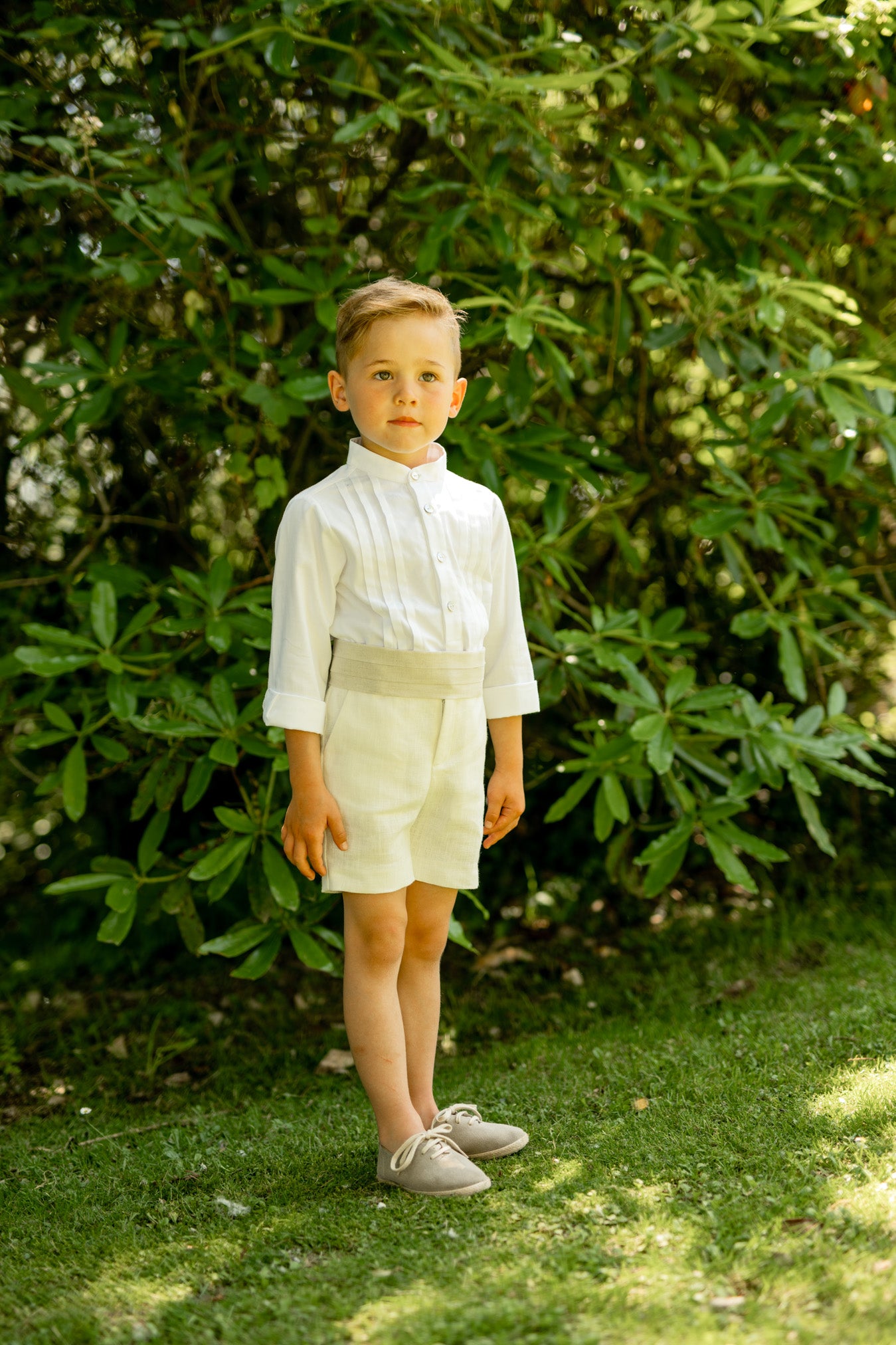 Set de camisa y pantalón de lino corto "Ceremonia" de Paz Rodriguez