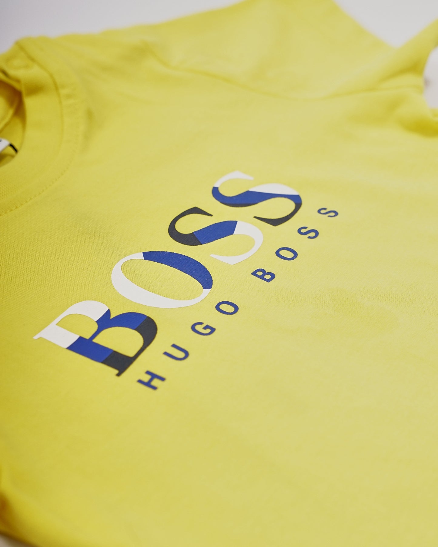 ROPA PARA NIÑOS - CAMISETA AMARILLA MANGA CORTA HUGO BOSS