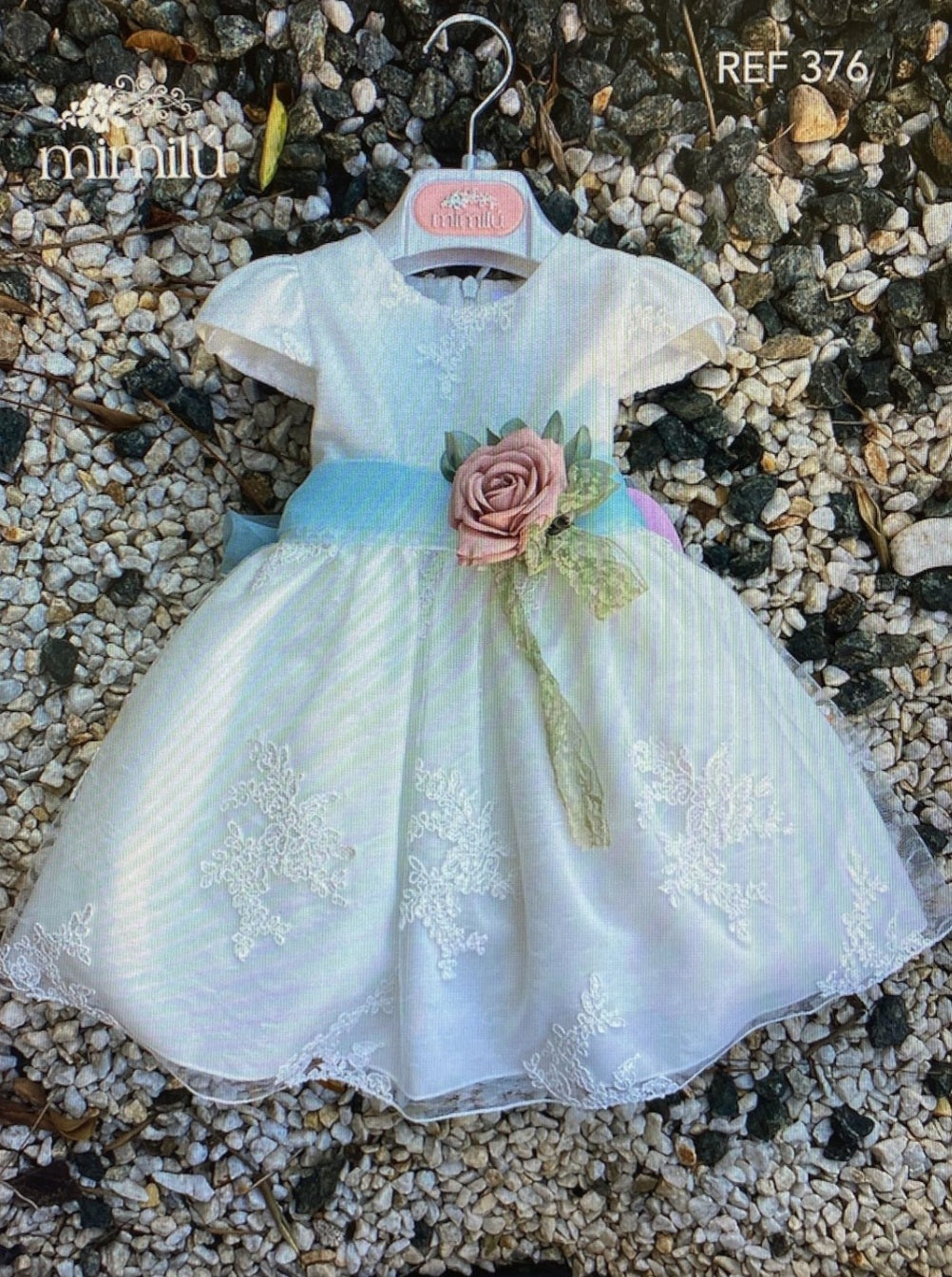 Vestido de ceremonia 376 con lazado verde aguamarina para niñas de la marca MIMILÚ