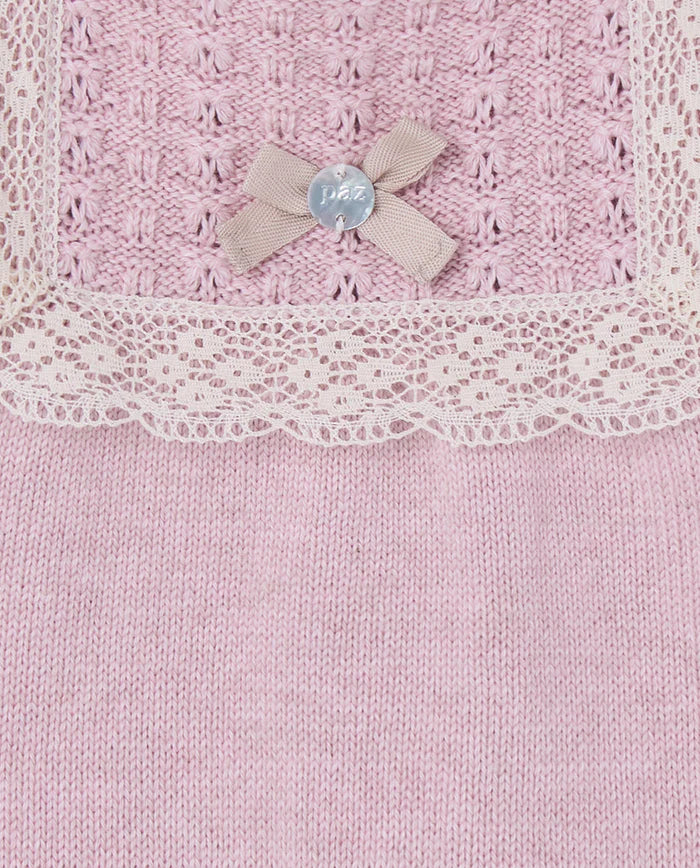 Conjunto de punto rosa Pascua para bebé de la marca Paz Rodriguez
