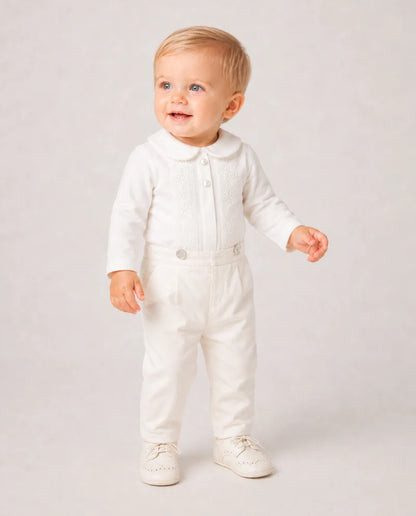 Set de camisa de manga larga y pantalón blancos de Paz Rodriguez para niño