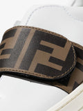 Low sneakers with logo on the strap Fendi Kids