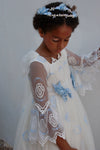 Amelia communion dress for girl from Manuela Macias brand.