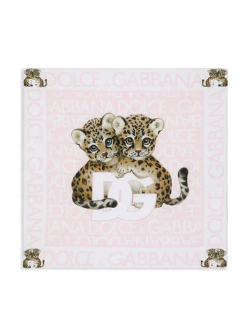 Manta con motivo de leopardo para bebe de la marca Dolce & Gabbana