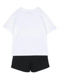 Ropa para niños - set de camiseta blanca y pantalónes cortos negros con logo MOSCHINO