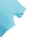 علبة هدية مكونة من بدلة زرقاء بأكمام قصيرة مع شعار ودب للأطفال الأولاد الصيف موسكينو