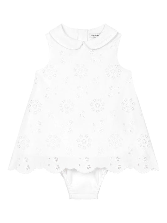Vestido bordado con encaje inglés de la marca Dolce&Gabbana para niña
