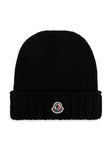 Gorro negro estampado con logo MONCLER