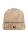 Gorro beige estampado con logo MONCLER