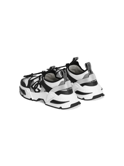 Zapatilla Airmaster de malla con logo para niño