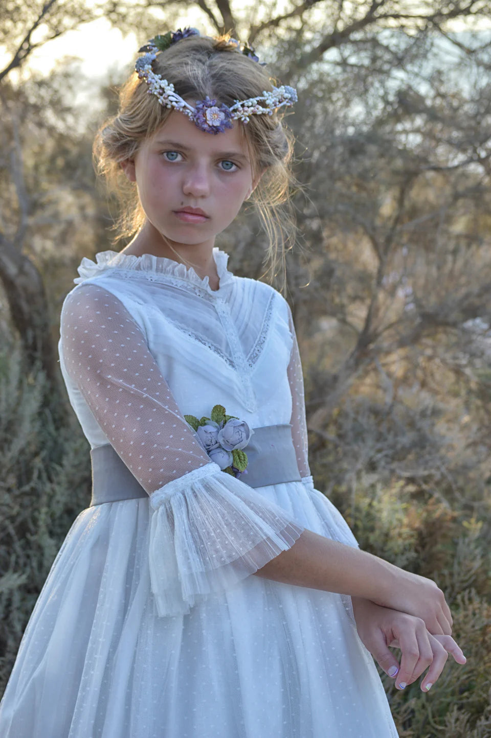 فستان SOL من ماركة MON AIR (يتضمن تاج الزهرة)