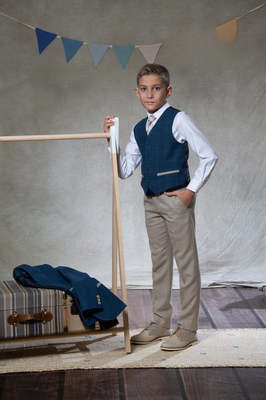 Traje con chaleco azul marino sin chaqueta para el niño AMALIO RUBIO