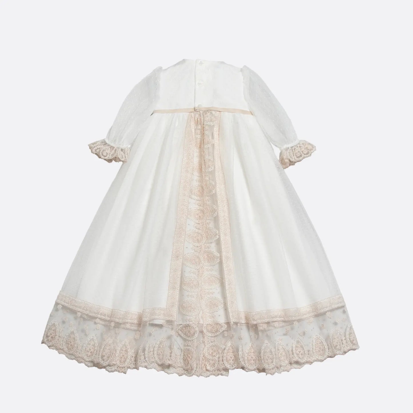 Faldón de bautizo con capota y bragita de la marca Amaya