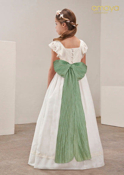 Vestido de comunión 637003MD con media manga (diferente de la foto) la marca AMAYA