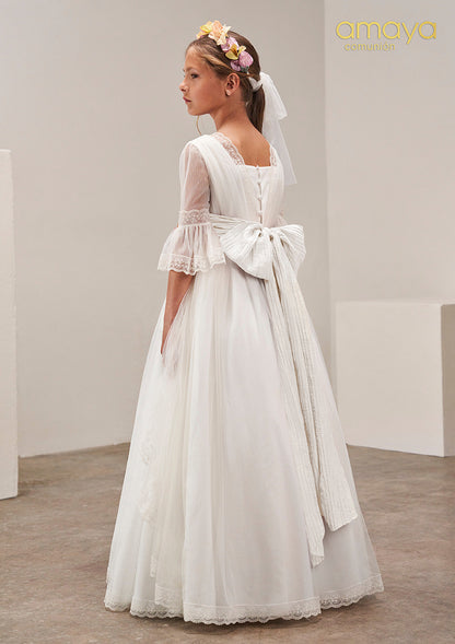 Vestido de comunión 637009MD  (con lazo en color blanco) de la marca AMAYA