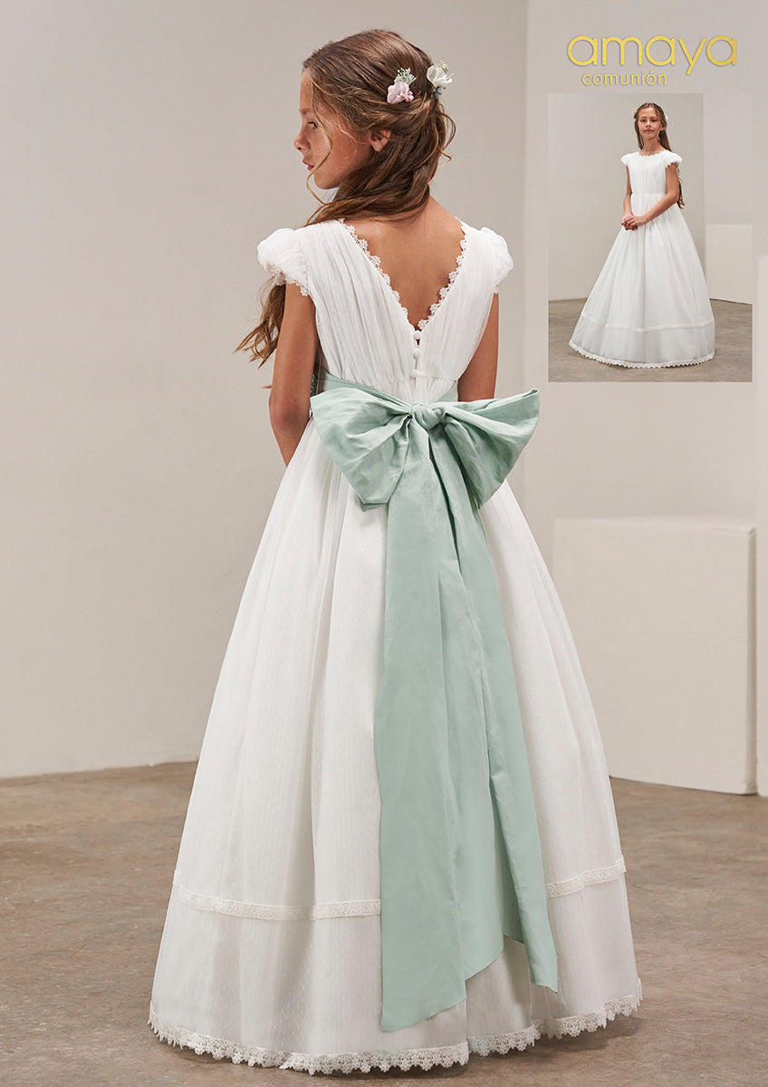Vestido de comunión 637016MC (con lazo en color malva) de la marca AMAYA