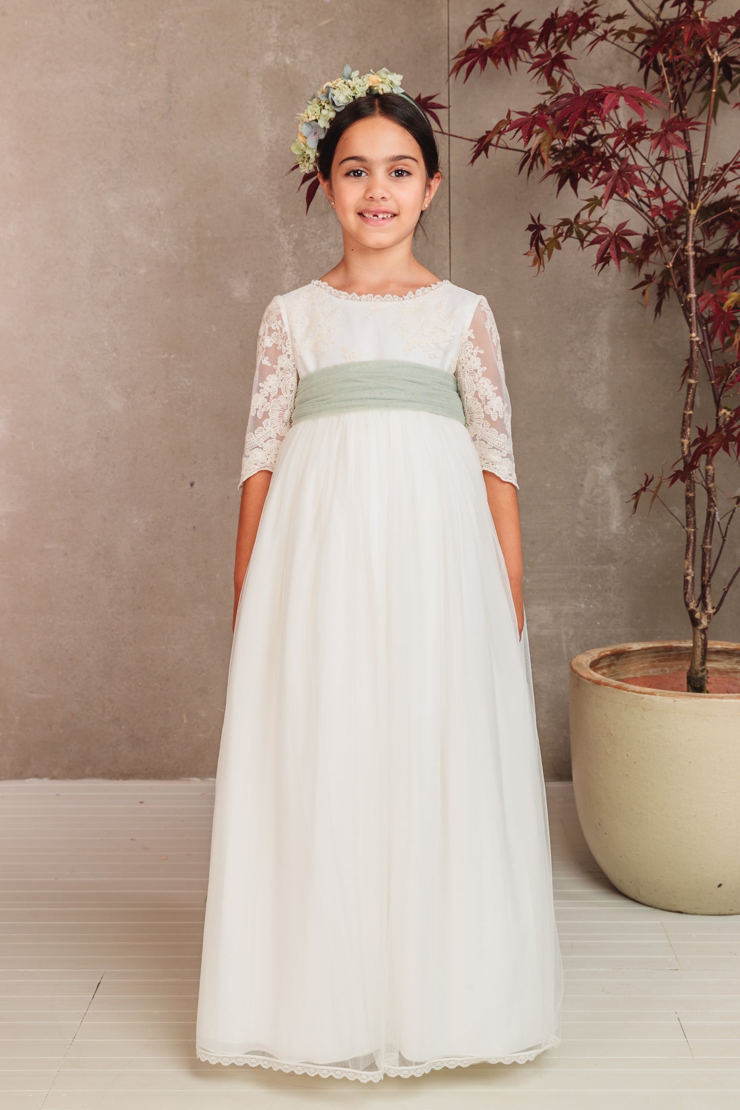 Vestido Jana de comunión para niña de la marca Flor de C