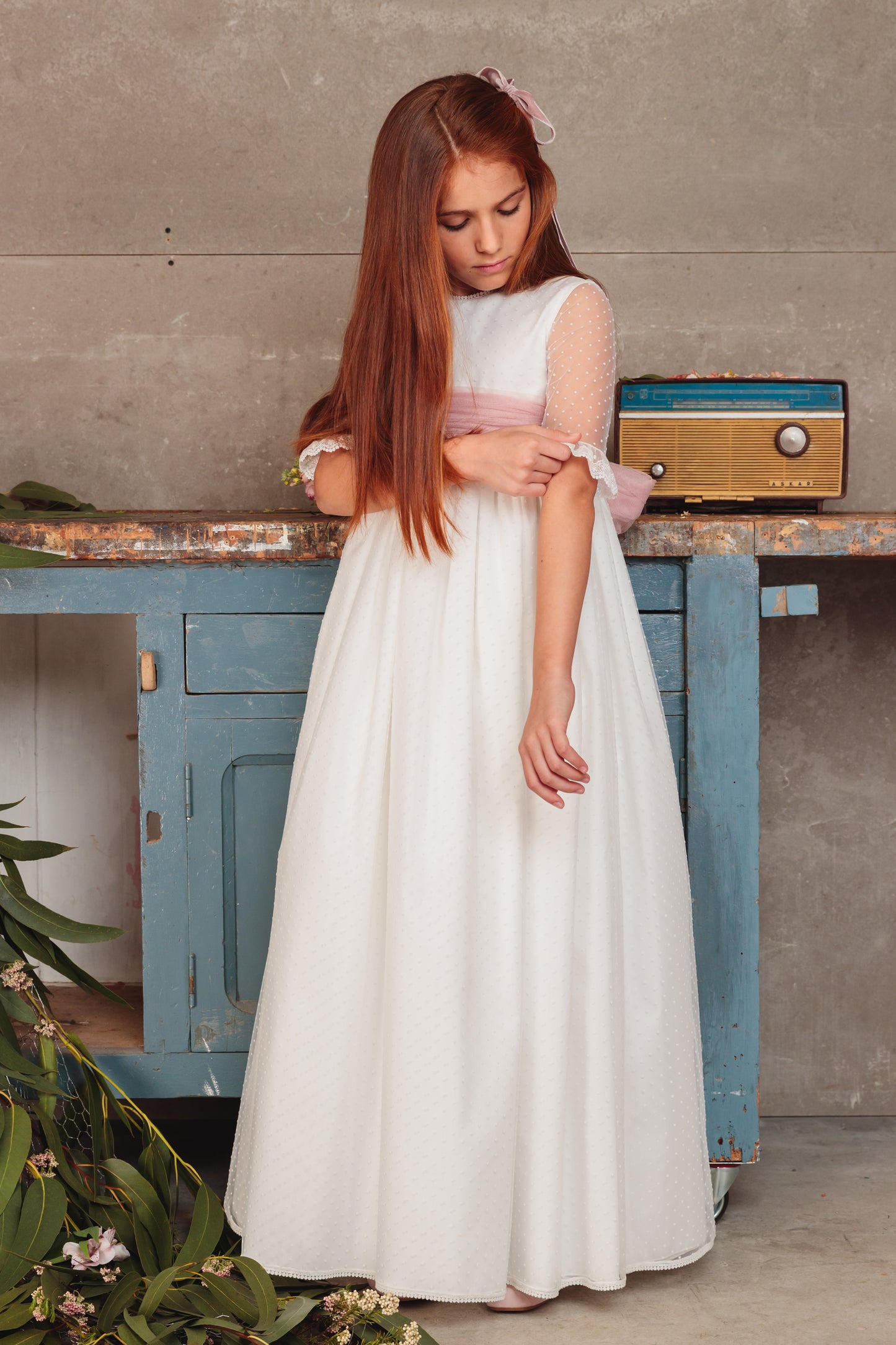 Vestido Valeria de comunión para niña de la marca Flor de C