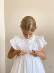 ملابس البنات - سترة أمايا بيضاء بسحاب