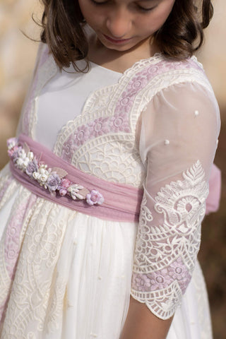فستان المناولة موديل BRIGID LILA من ماركة ALHUKA