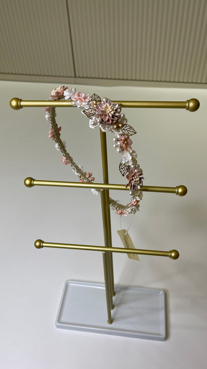 Corona Azores Verde para la ceremonia y comunión con flores y perlas ESPERANZA BERTRAN