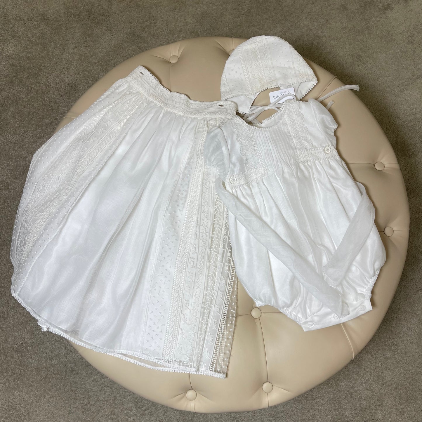 Faldón Convertible con capota y bragita de la marca Amaya