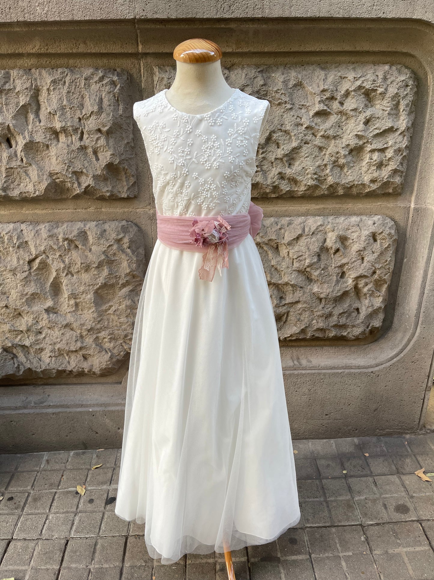 Vestido de comunión 553 para niña de la marca MIMILÚ