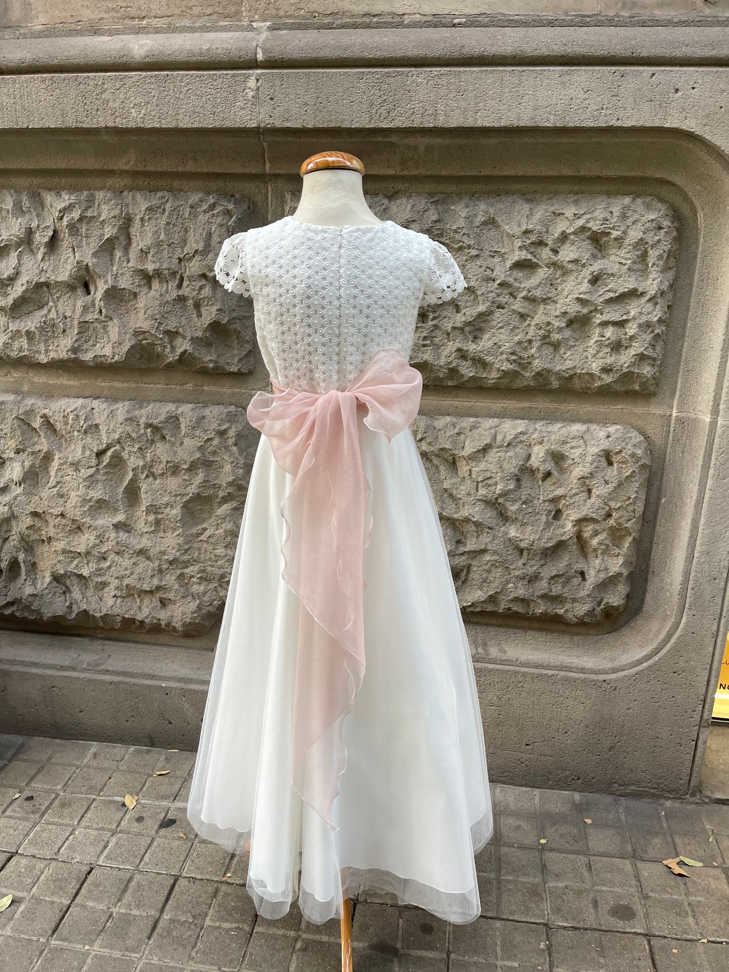 Vestido de comunión 554 para niña de la marca MIMILÚ
