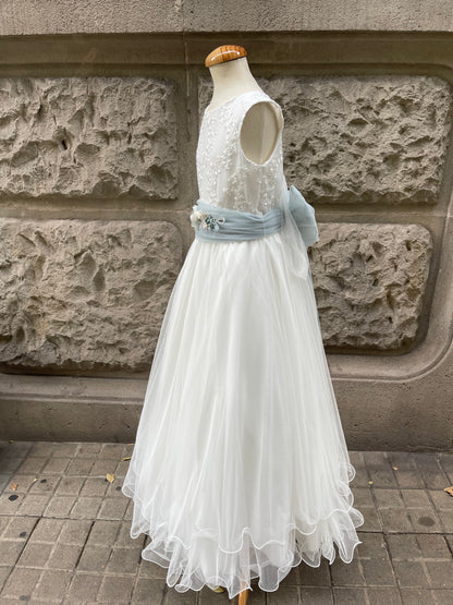 Vestido de comunión 541 para niñas de la marca MIMILÚ (el cinturón y la flor son diferentes de la foto)