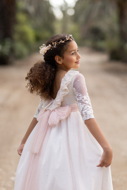 Communion dress model HELIA of the ALHUKA brand.