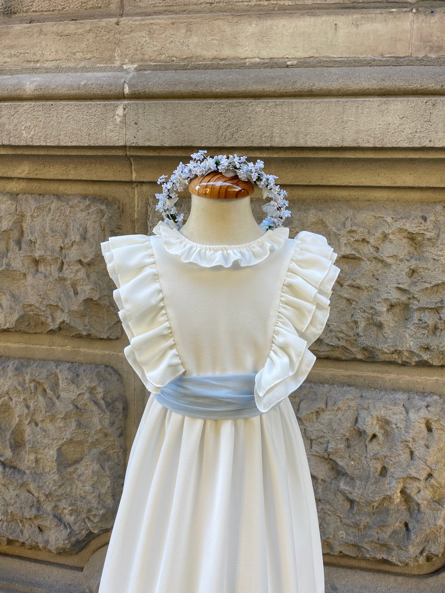 Vestido de comunión VALENTINA CREP de la marca PETRITAS (lazada no incluida)