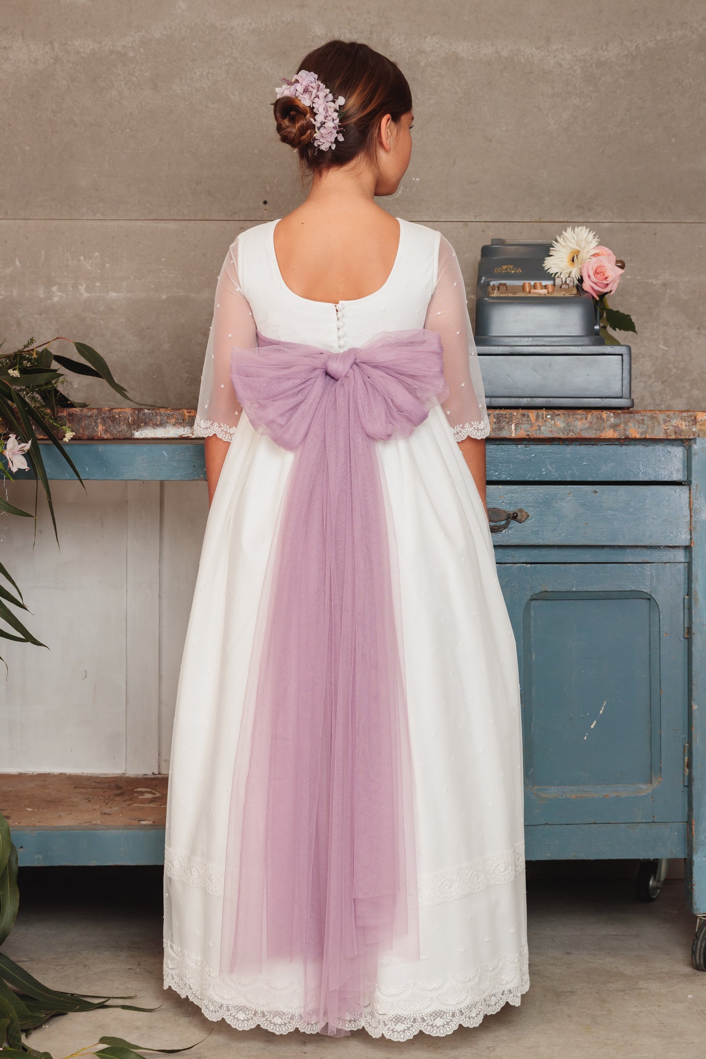 Vestido Filipa de comunión para niña de la marca Flor de C