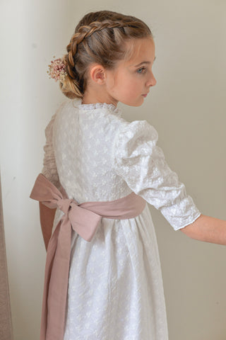 Vestido AMELIA de comunión para niña de la marca Manuela (corona de fl –  Modini Shop