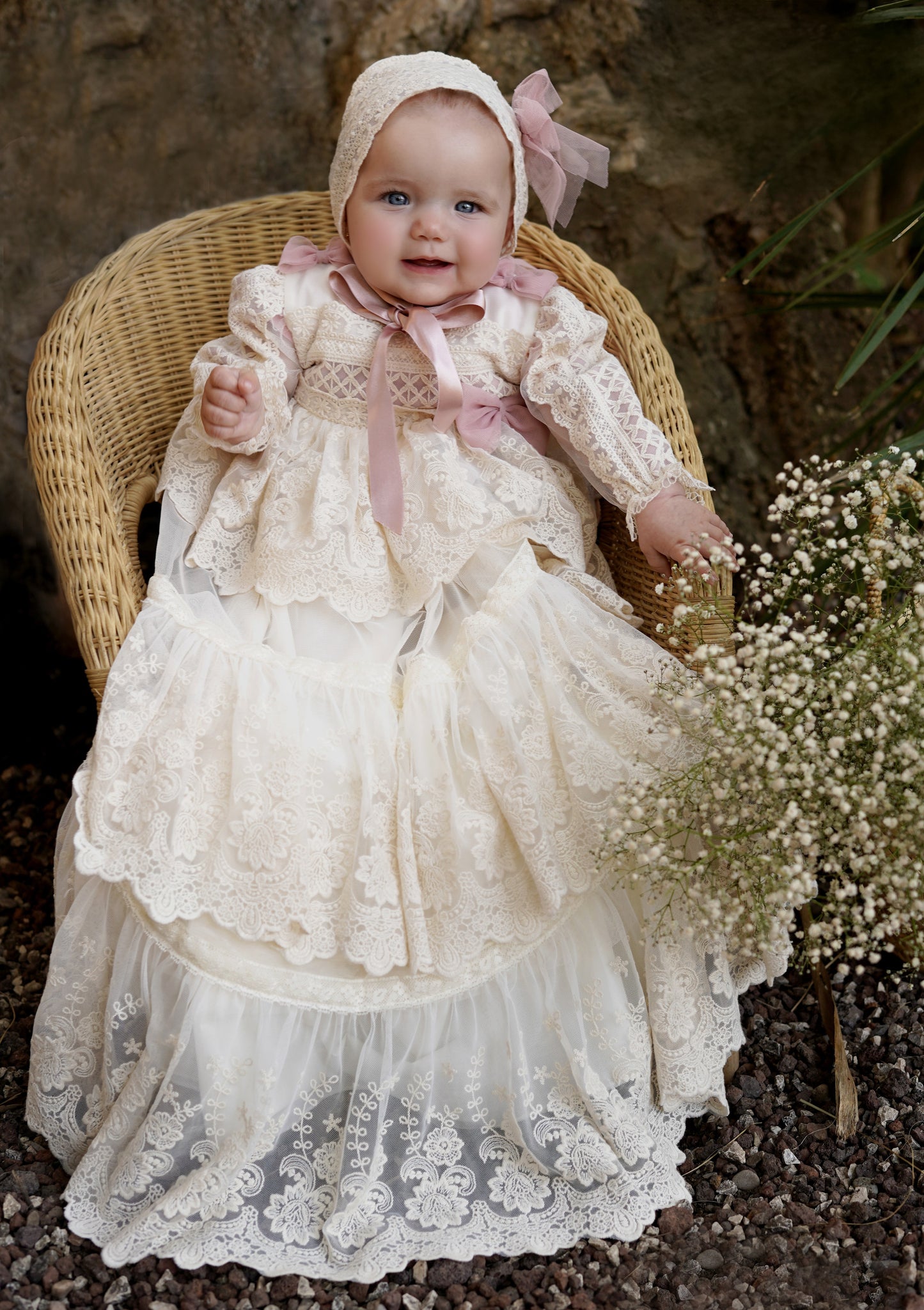 Ecru christening dress skirt style 3021 with cap of the brand MIMOSINES