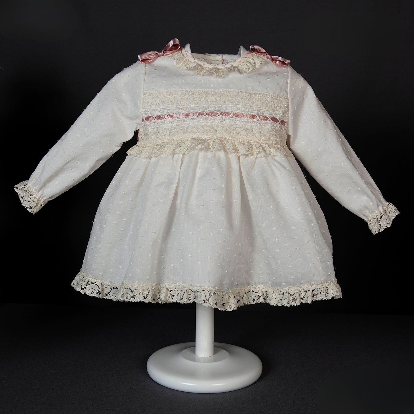 Dress 2927 with brag and cap for christening of the brand MIMOSINES