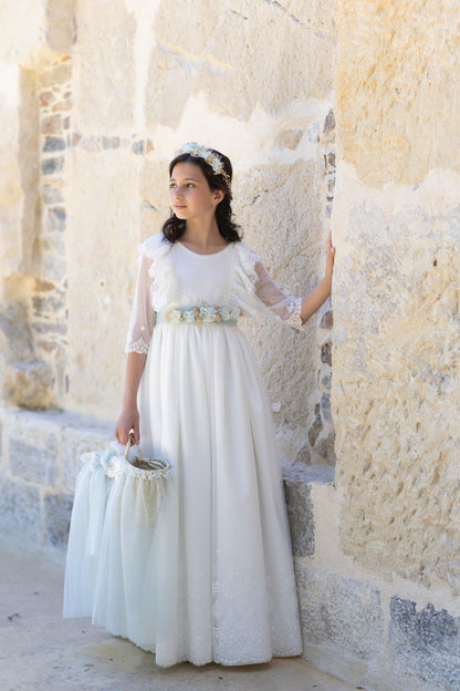 Vestido de comunión MUSGO de la marca ALHUKA (corona no está incluida)