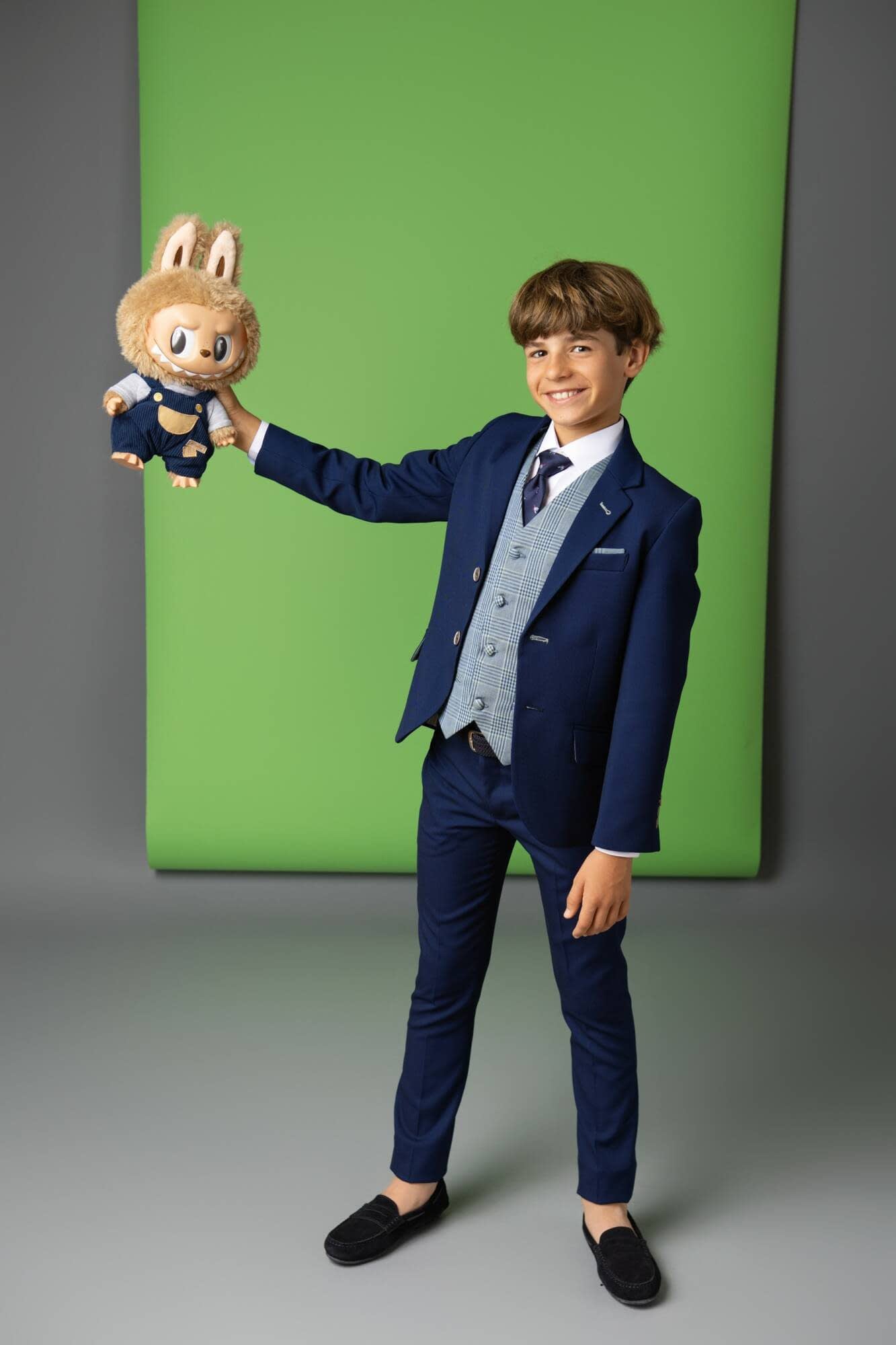 Traje completo Florencia con americana azul marino y chaleco gris para el niño NOVA DRIMA