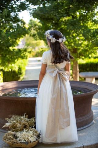 Vestido de comunión Hada para niñas de la marca Coordinanos