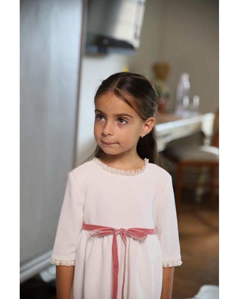 Ceremony dress Ines of the brand PETRITAS (lacing not included)