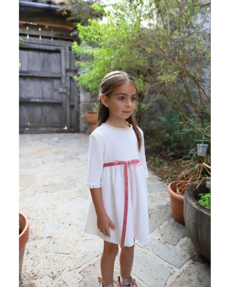 Ceremony dress Ines of the brand PETRITAS (lacing not included)