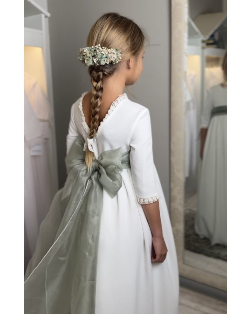 Vestido de comunión INES de la marca PETRITAS (lazada no incluida)