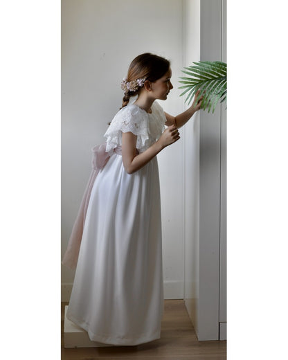 Vestido de comunión NUBE PUNTILLA CREP de la marca PETRITAS (lazada no incluida)