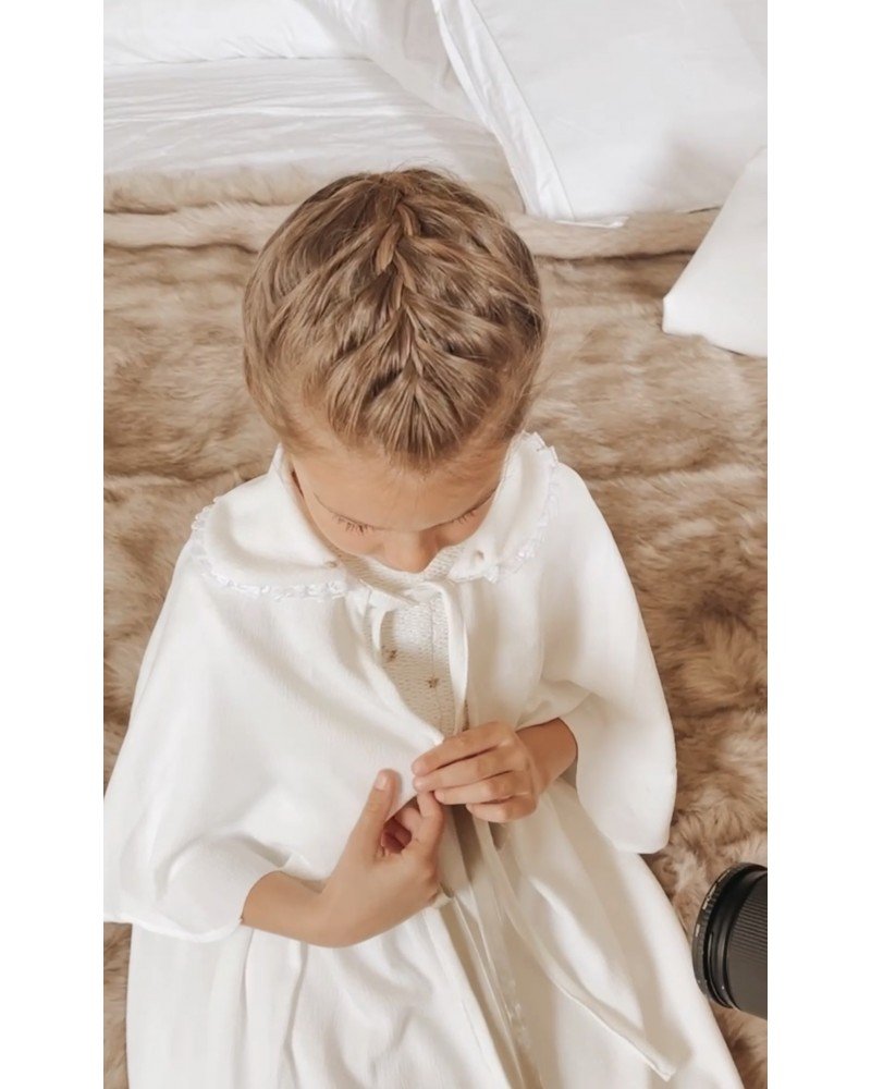 Capita  Crep puntilla  de la marca PETRITAS