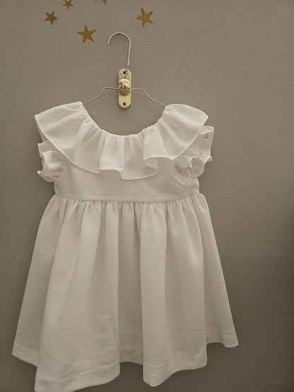 Vestido de ceremonia Adri crep de la marca PETRITAS (lazada no incluida)