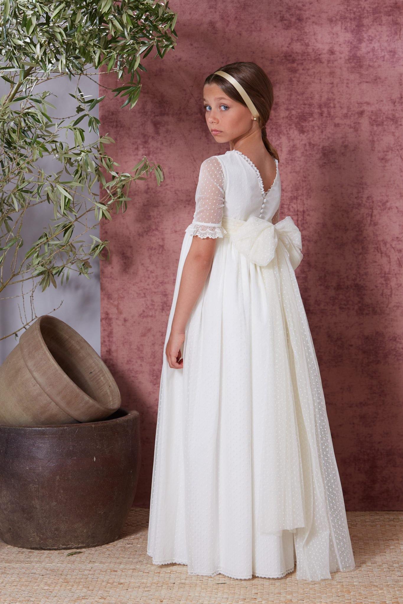 Vestido de primera comuniôn para niña con lazada tul de marca Flor de C - Modini Shop