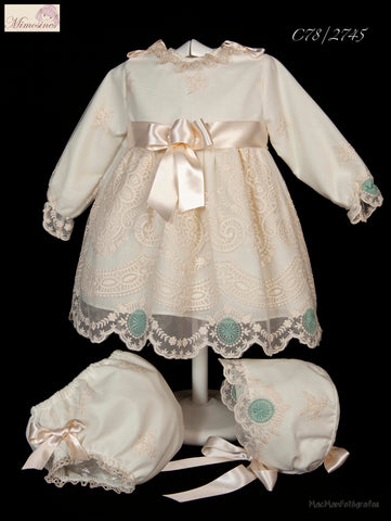 فستان مع سراويل داخلية 2745 مع قبعة وأحذية المعمودية من ماركة MIMOSINES